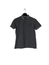 Lade das Bild in den Galerie-Viewer, Stone Island Polo - M
