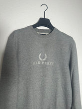 Lade das Bild in den Galerie-Viewer, Fred Perry Pullover - M
