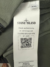 Lade das Bild in den Galerie-Viewer, Stone Island Sweatshirt Jacke - XXL
