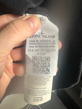 Lade das Bild in den Galerie-Viewer, Stone Island Pullover - XL
