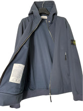 Lade das Bild in den Galerie-Viewer, Stone Island Softshell Jacke - XXL
