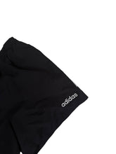 Lade das Bild in den Galerie-Viewer, Adidas Vintage Shorts - L
