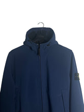 Lade das Bild in den Galerie-Viewer, Stone Island Softshell Jacke - XXL
