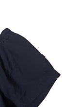 Lade das Bild in den Galerie-Viewer, Adidas Shorts - M
