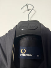 Lade das Bild in den Galerie-Viewer, Fred Perry Jacke - M
