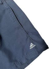 Lade das Bild in den Galerie-Viewer, Adidas Shorts
