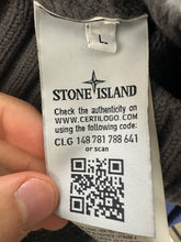 Lade das Bild in den Galerie-Viewer, Stone Island Strickjacke
