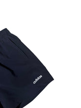 Lade das Bild in den Galerie-Viewer, Adidas Shorts - S
