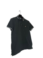 Lade das Bild in den Galerie-Viewer, Stone Island Polo - L
