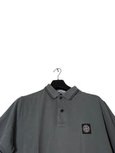Lade das Bild in den Galerie-Viewer, Stone Island Polo - XL
