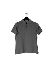 Lade das Bild in den Galerie-Viewer, Stone Island Polo - M
