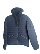 Lade das Bild in den Galerie-Viewer, Stone Island Steppjacke - L
