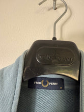 Lade das Bild in den Galerie-Viewer, Fred Perry Halfzip - M
