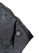 Lade das Bild in den Galerie-Viewer, Stone Island Badehose - L
