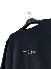 Lade das Bild in den Galerie-Viewer, Fred Perry Pullover
