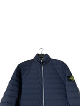 Lade das Bild in den Galerie-Viewer, Stone Island Steppjacke
