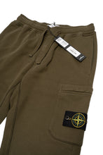 Lade das Bild in den Galerie-Viewer, Stone Island Jogginghose - S
