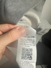 Lade das Bild in den Galerie-Viewer, Stone Island Pullover - M
