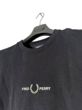 Lade das Bild in den Galerie-Viewer, Fred Perry Pullover
