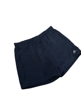 Lade das Bild in den Galerie-Viewer, Adidas Shorts - L

