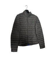 Lade das Bild in den Galerie-Viewer, Fred Perry Steppjacke - M
