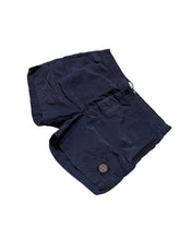 Lade das Bild in den Galerie-Viewer, Stone Island Badehose - M
