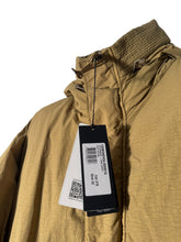 Lade das Bild in den Galerie-Viewer, CP Company Wintermantel - XL
