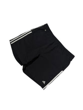Lade das Bild in den Galerie-Viewer, Adidas Shorts - XXL
