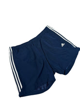 Lade das Bild in den Galerie-Viewer, Adidas Shorts
