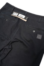 Lade das Bild in den Galerie-Viewer, Stone Island Hose - W31

