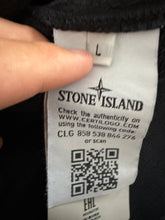 Lade das Bild in den Galerie-Viewer, Stone Island Pullover - L
