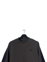 Lade das Bild in den Galerie-Viewer, Fred Perry Pullover - M
