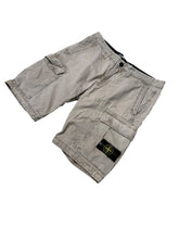 Lade das Bild in den Galerie-Viewer, Stone Island Cargo Shorts - W34
