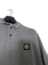 Lade das Bild in den Galerie-Viewer, Stone Island Polo - XL
