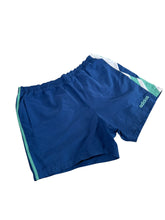 Lade das Bild in den Galerie-Viewer, Adidas Vintage Shorts - XXL
