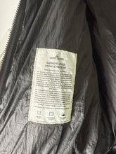 Lade das Bild in den Galerie-Viewer, Stone Island Crinkle Reps Jacke - XXL
