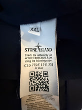 Lade das Bild in den Galerie-Viewer, Stone Island Softshell Jacke - XXL
