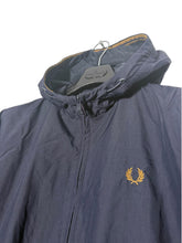 Lade das Bild in den Galerie-Viewer, Fred Perry Jacke - M
