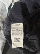 Lade das Bild in den Galerie-Viewer, Stone Island Badehose - L
