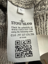 Lade das Bild in den Galerie-Viewer, Stone Island Strickpullover - L
