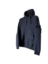 Lade das Bild in den Galerie-Viewer, Stone Island Dust Treatment Hoodie
