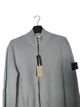 Lade das Bild in den Galerie-Viewer, Stone Island Strickjacke - L
