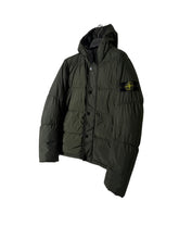 Lade das Bild in den Galerie-Viewer, Stone Island Daunenjacke - L
