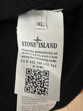 Lade das Bild in den Galerie-Viewer, Stone Island Strickpullover
