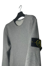 Lade das Bild in den Galerie-Viewer, Stone Island Pullover - XL
