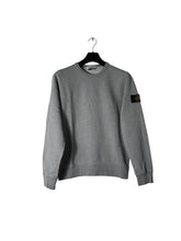 Lade das Bild in den Galerie-Viewer, Stone Island Pullover - M
