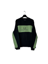 Lade das Bild in den Galerie-Viewer, Fred Perry Pullover
