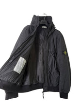 Lade das Bild in den Galerie-Viewer, Stone Island Crinkle Reps Jacke - XXL
