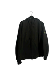 Lade das Bild in den Galerie-Viewer, Stone Island Softshell Jacke - XL
