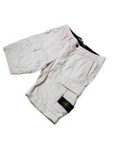 Lade das Bild in den Galerie-Viewer, Stone Island Cargo Shorts - W34
